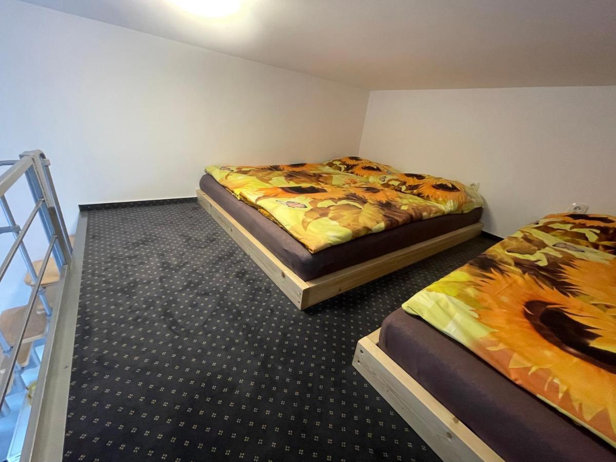 Pension Hajek Praha Bagian luar foto
